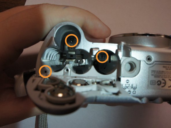 Remplacement du viseur Canon PowerShot A95 - Tutoriel de réparation iFixit