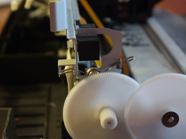 سمت دیگر دستگاه