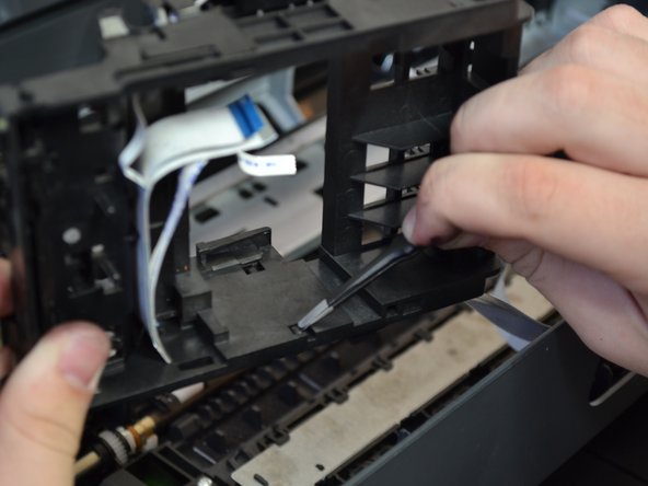 چرخاندن کارتریج از انتهای کابل