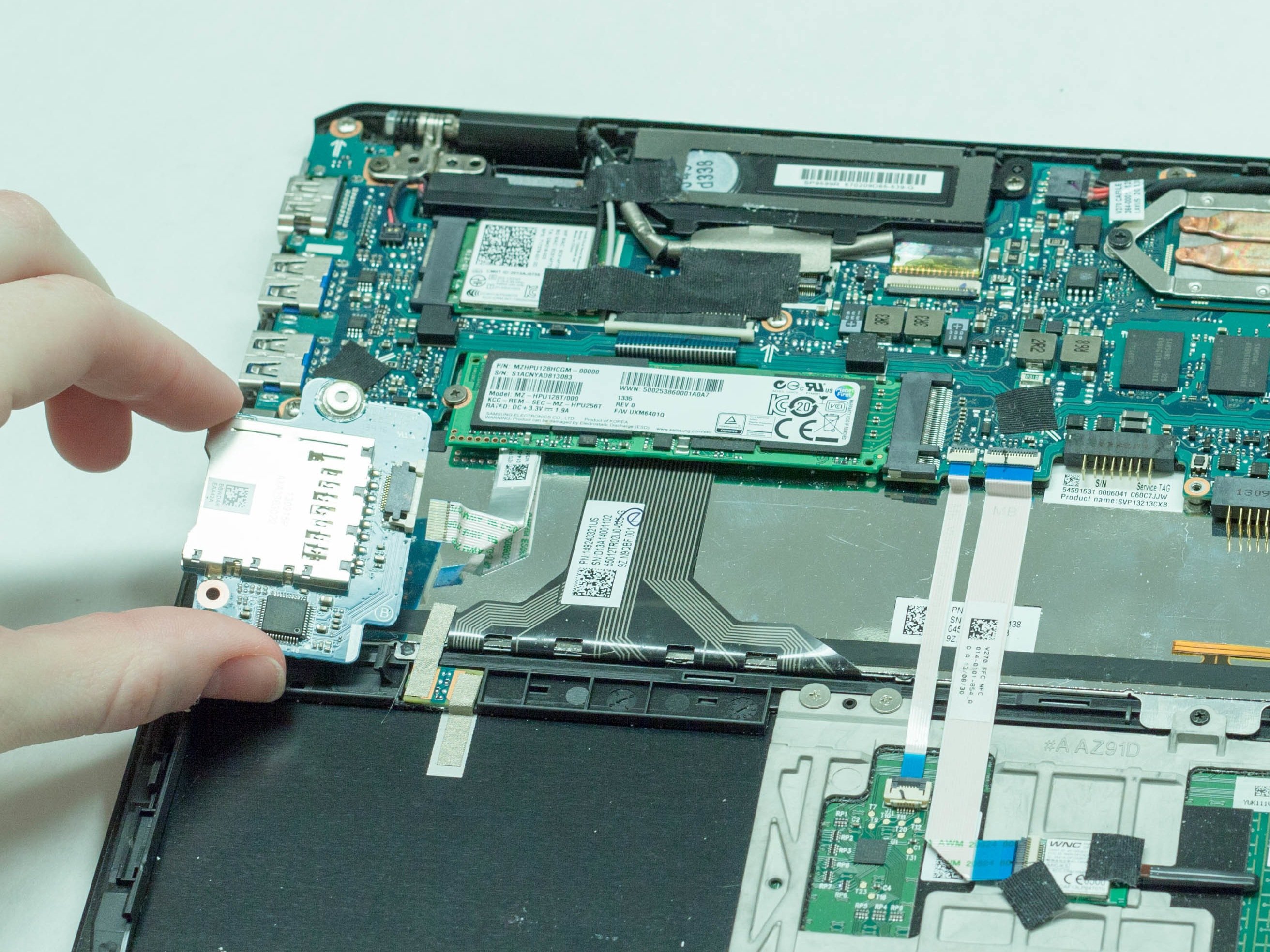 Sony Vaio Pro 13 Memory Card Reader/Writer Replacement iFixit Repair