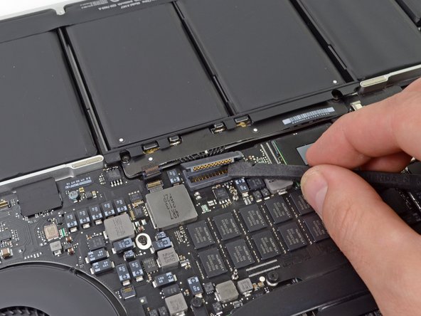 While Apple seems to have an extensive warning label, it fails to mention potential shocks by failing to disconnect the battery during gadget surgery. Is it possible Apple wasn't expecting us?
