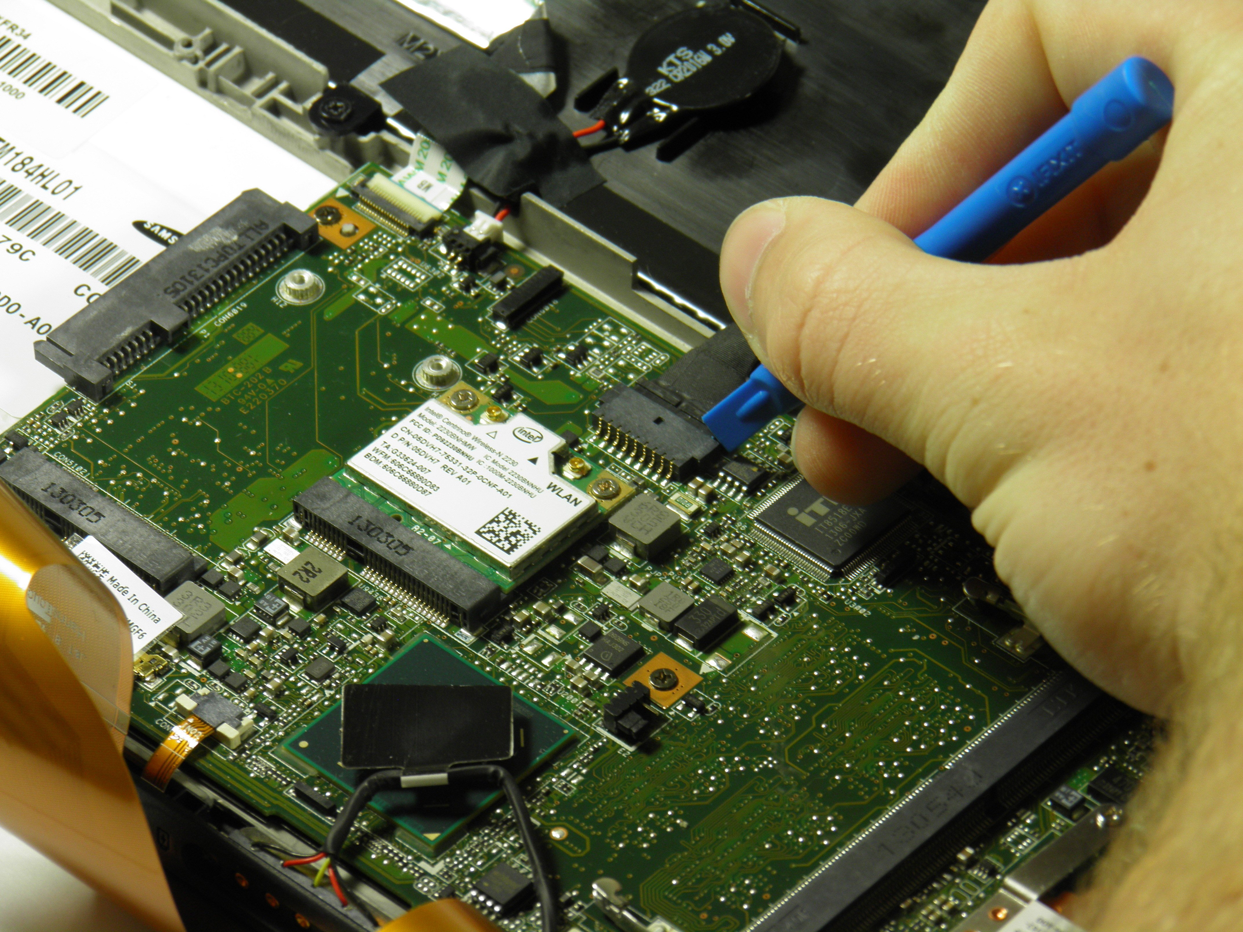 Dell XPS 18 Battery Replacement IFixit Repair Guide
