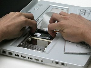 iBook G3 14" RAM Replacement