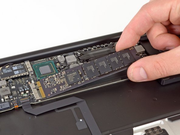 MacBook Air SSD connector