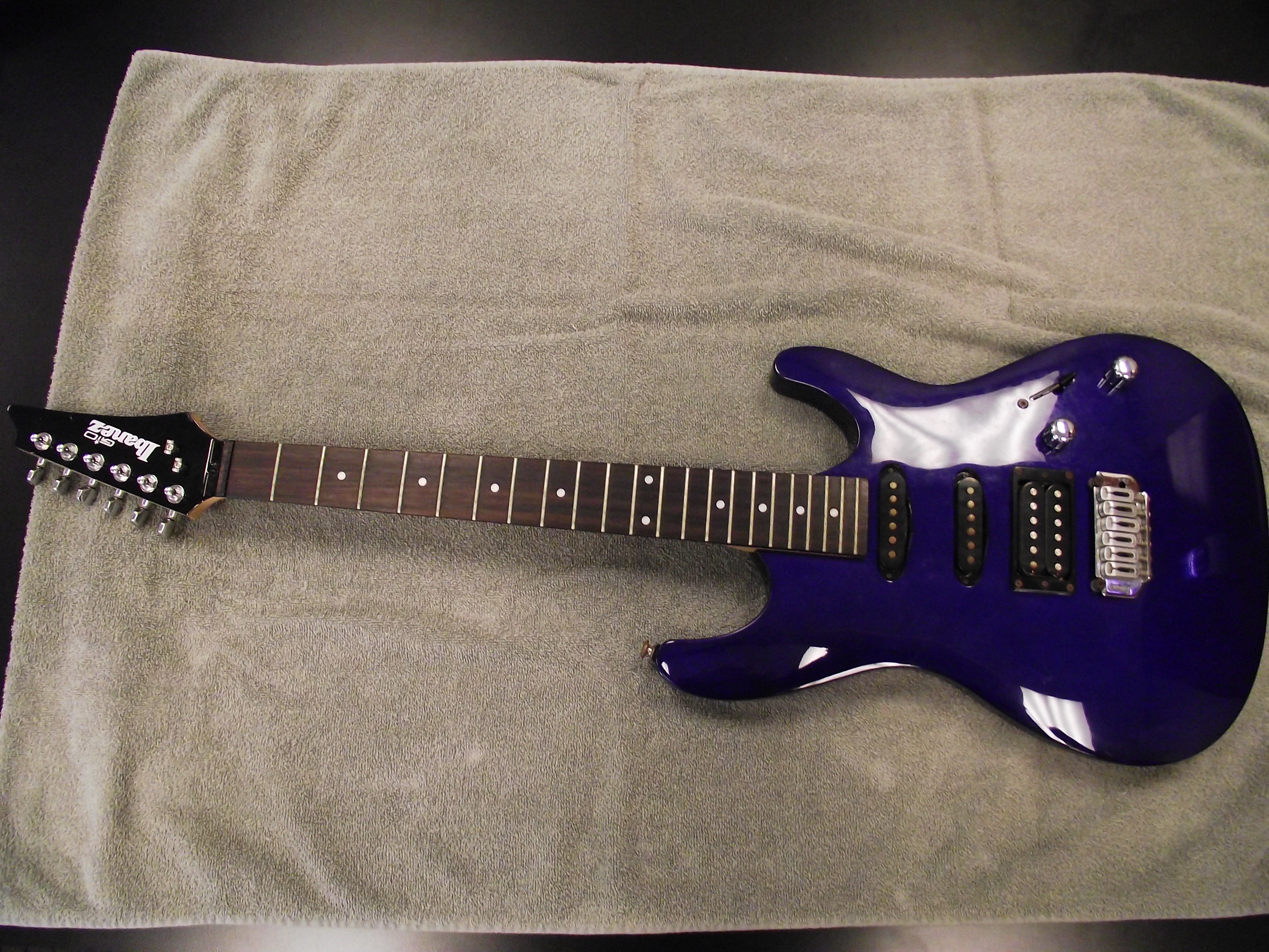 Here we have selected the best photos: Ibanez Sr506 Guitars Owners Manual  PDF Download.