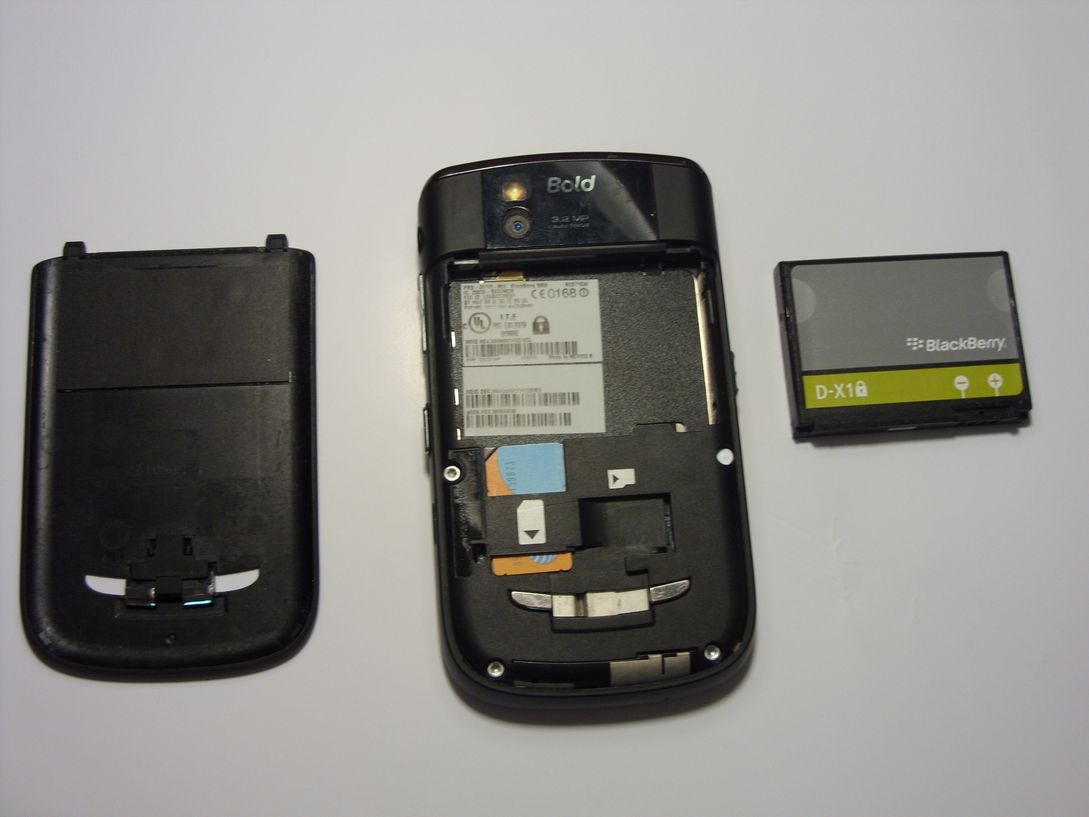 Blackberry Bold 9650 Battery Replacement