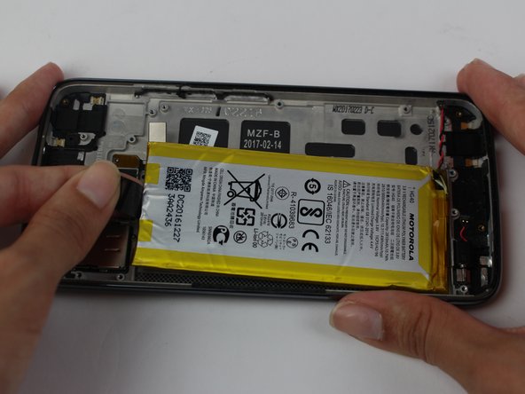 Motorola moto g5 plus how do i remove the battery