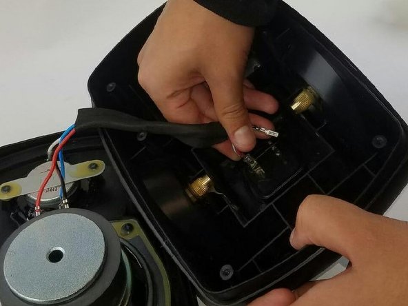 Yamaha NS‑AW190BL Damaged Wires Replacement - iFixit Repair Guide