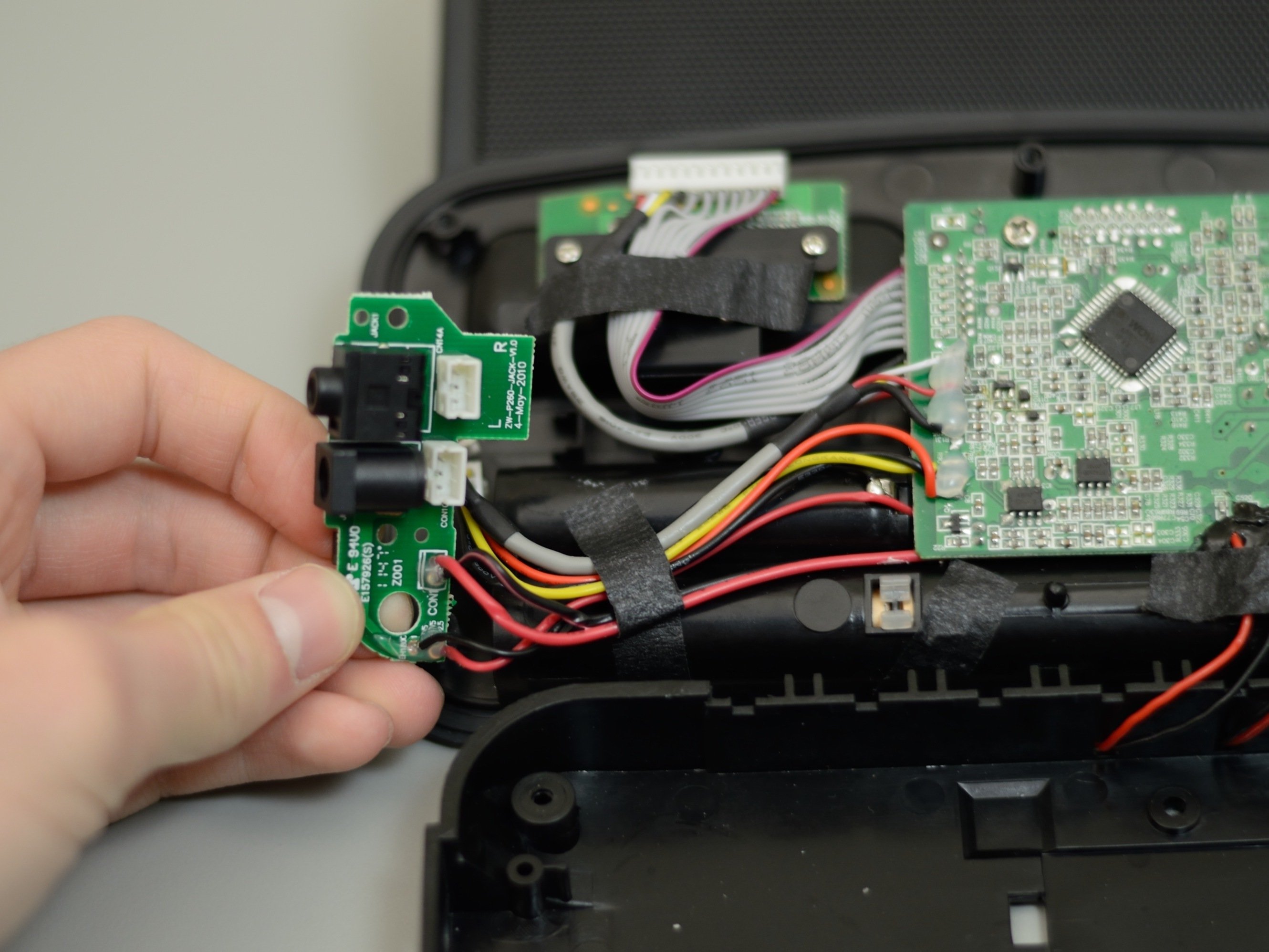 Power and 3.5 mm Audio Adapter Jacks Replacement - iFixit Repair Guide