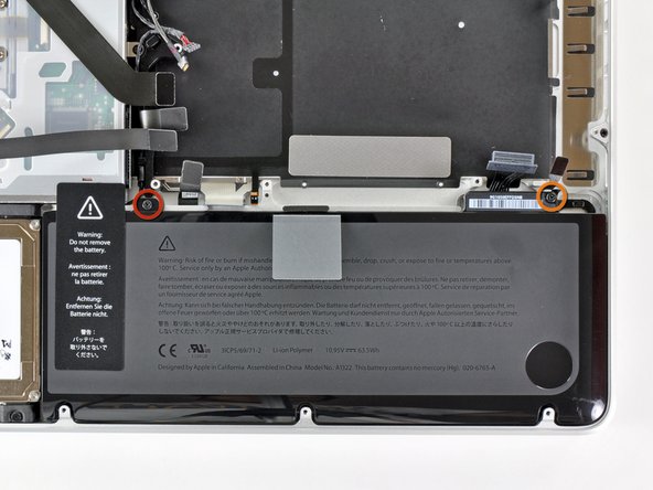 Image 1/1: One 5.6 mm Tri-wing screw