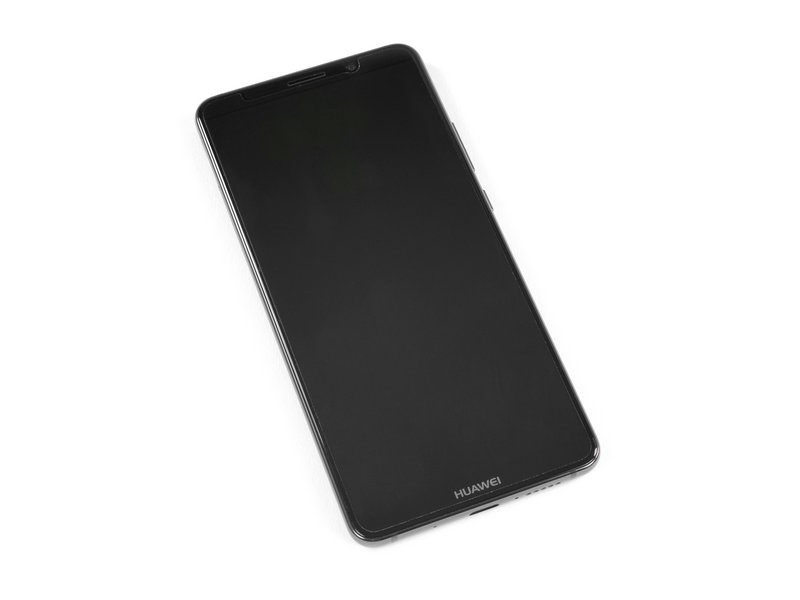 Does that mean we'll find wireless charging underneath the IP67 certified case? Not according to the specs: