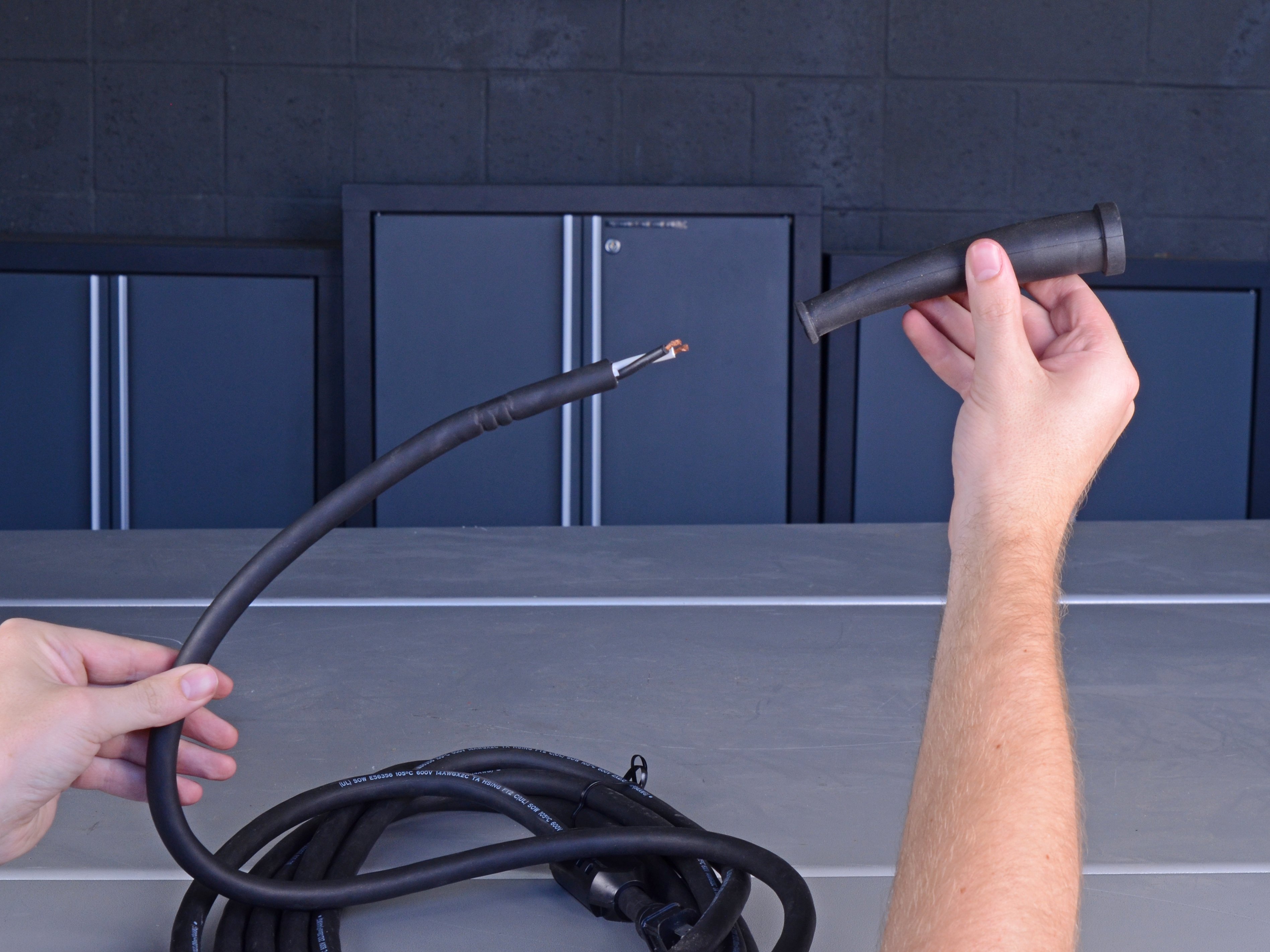 Makita Jack Hammer HM1307CB Cord Guard Replacement iFixit Repair Guide