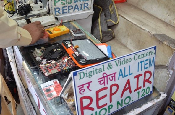 device repair stand in Ghana