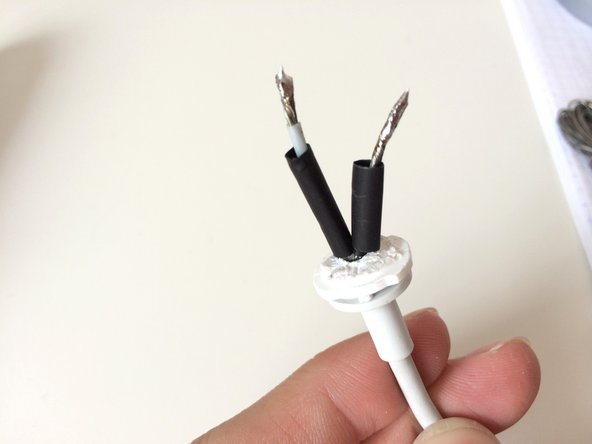 Image 1/3: Now, solder the 4 wires together.