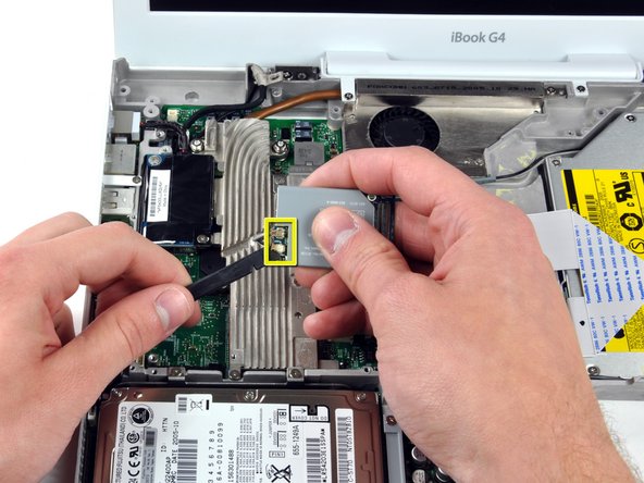 Image 1/1: AirPort card remains.