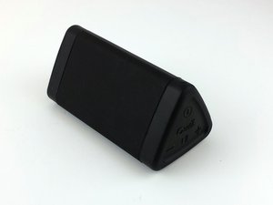 oontz angle 3 charging port