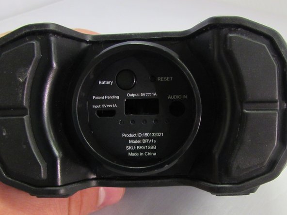 braven rear water cap