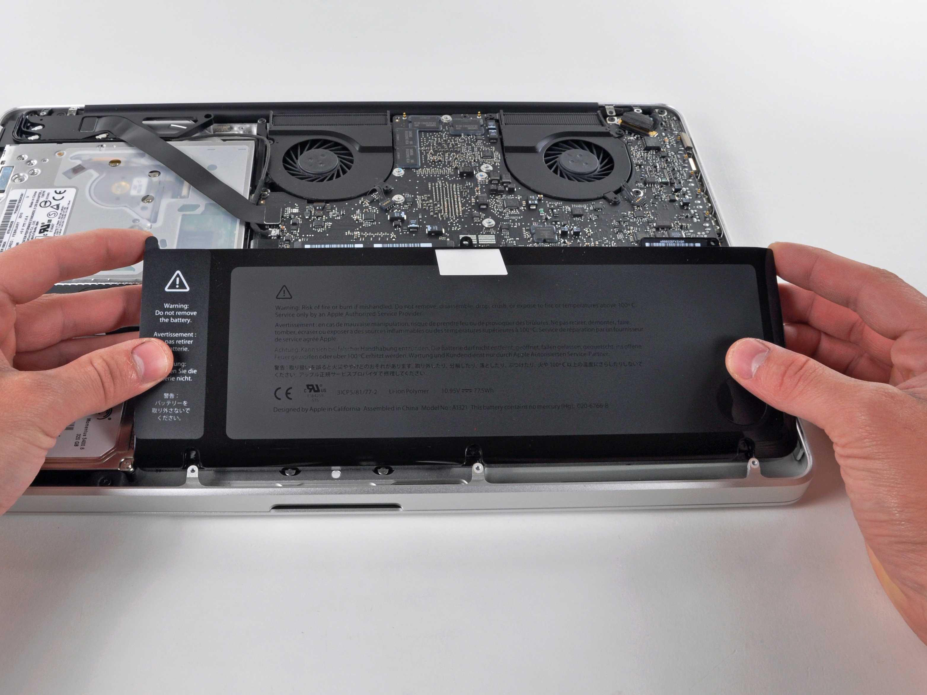 Macbook Pro 15 Unibody Mid 10のバッテリーの交換 Ifixit リペアガイド