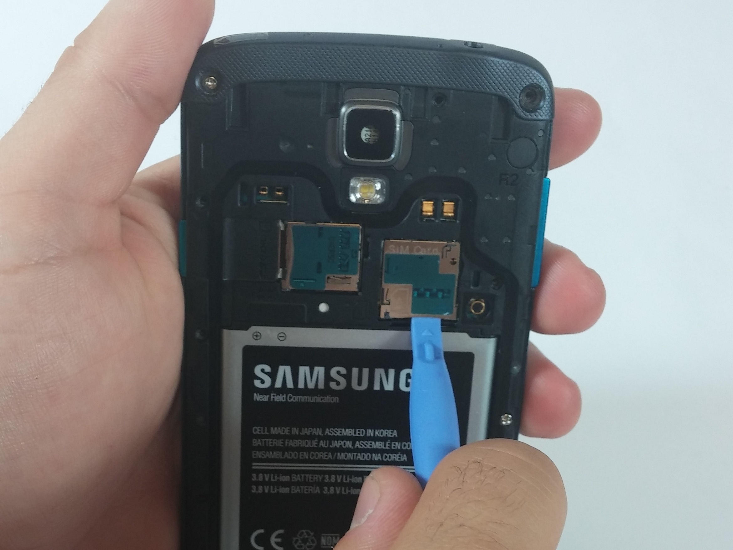 Samsung Galaxy S4 Active SIM Card Replacement - iFixit Repair Guide