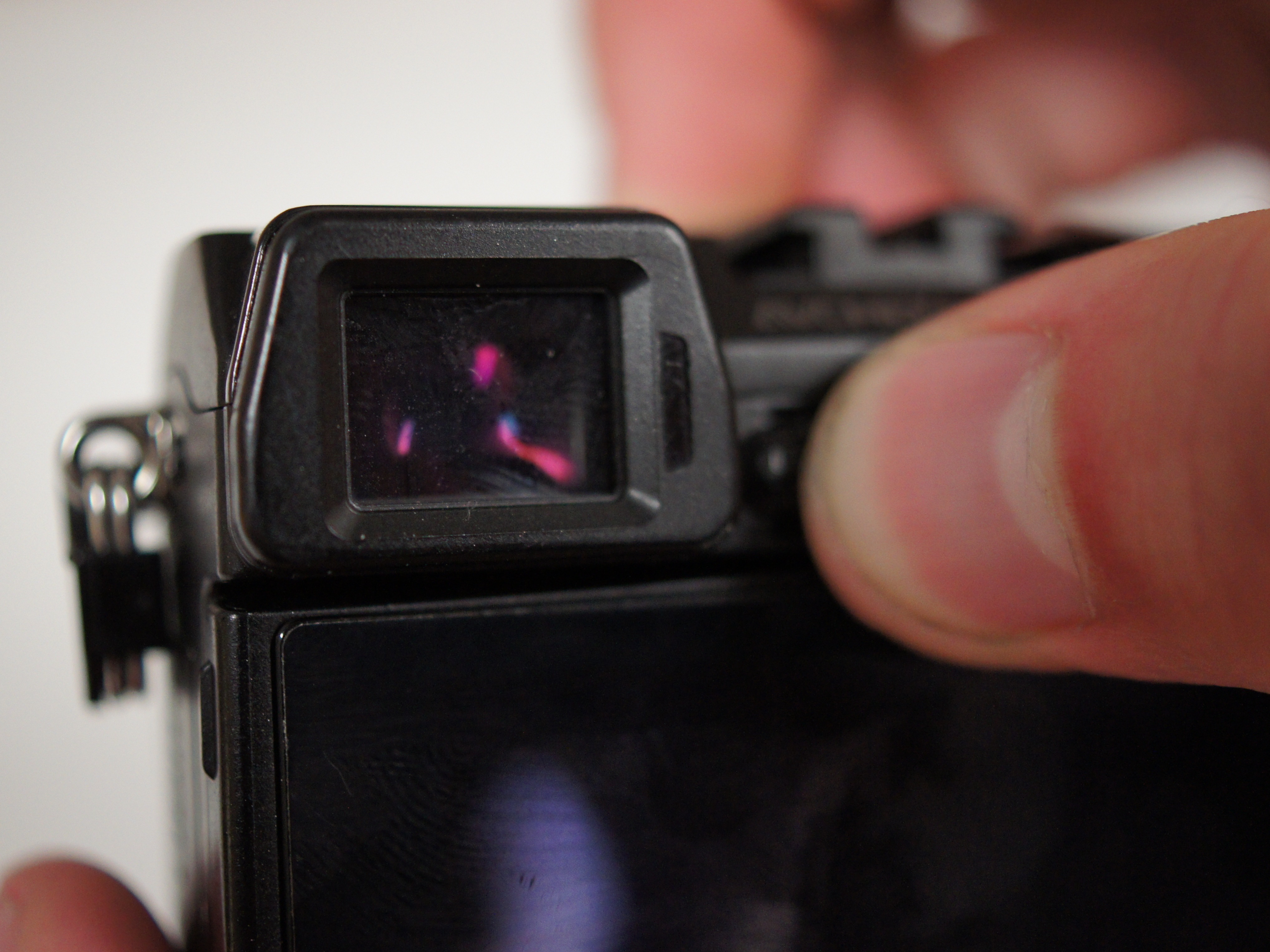 Sony NEX7 Adjusting the Viewfinder's Focus iFixit