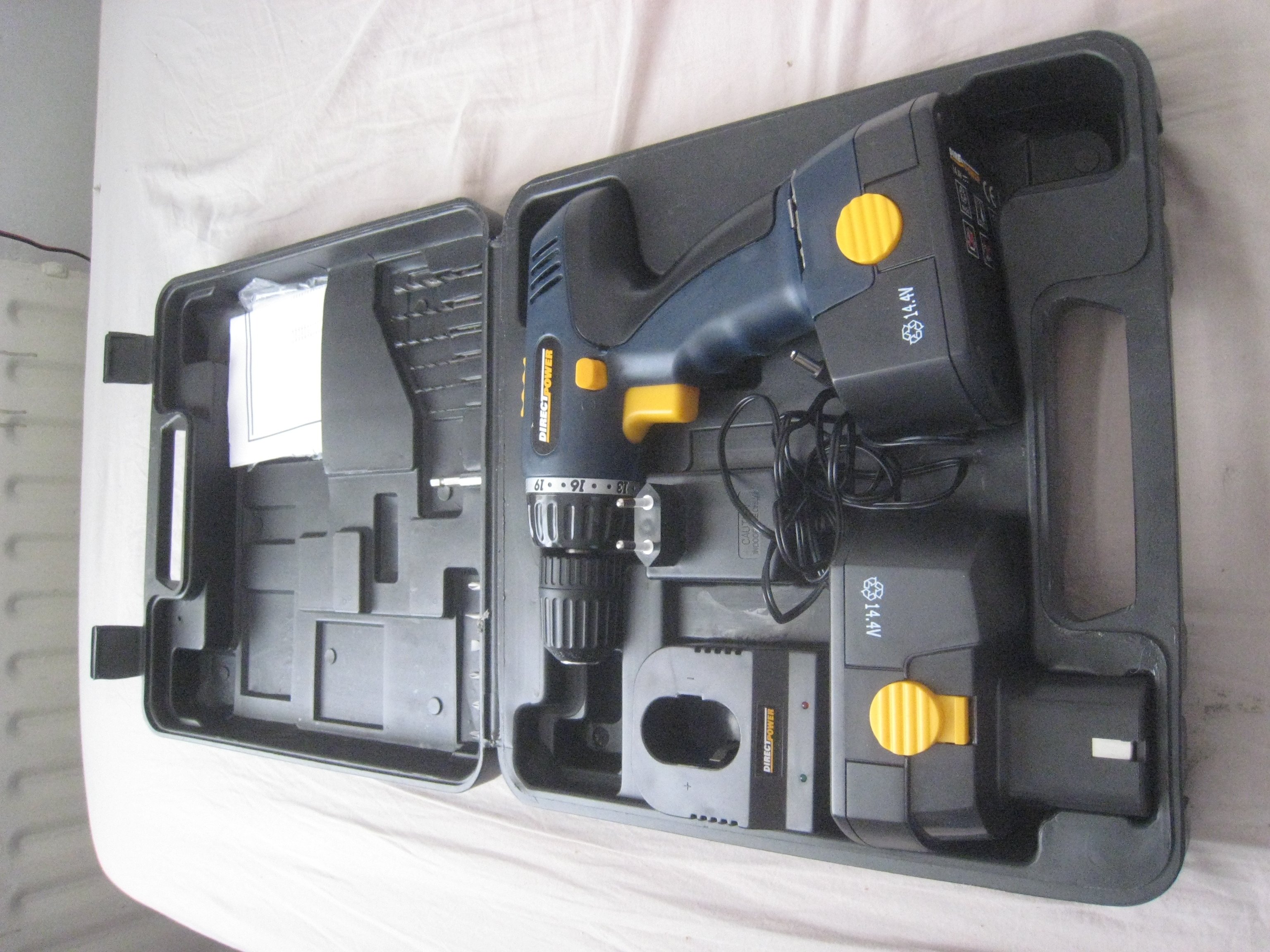 DirectPower DE157 Cordless drillscrewdriver Teardown iFixit