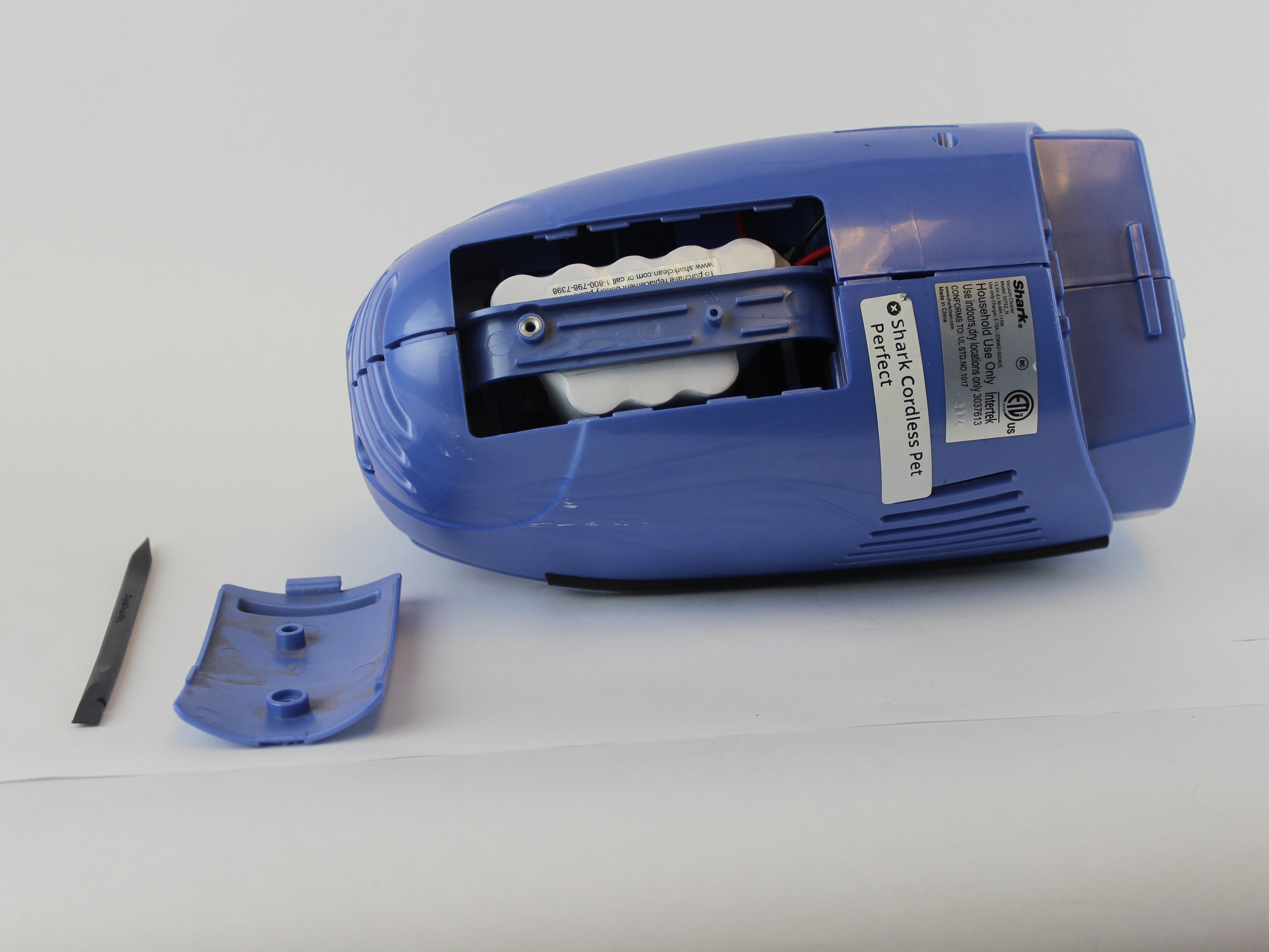 Shark Cordless Pet Perfect Battery Replacement iFixit Repair Guide