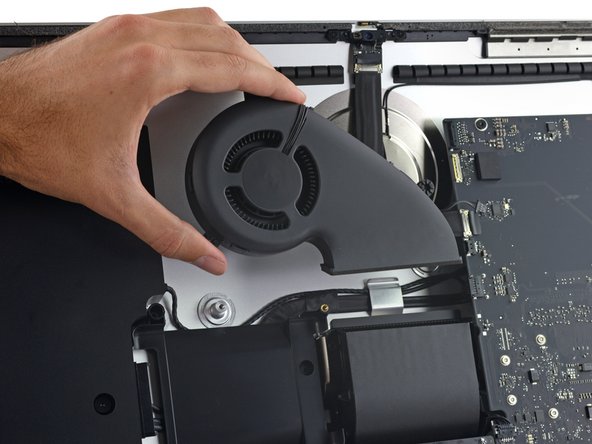 Image 3/3: We've yet to see something new or interesting here—if you're really itching to see how the [https://www.ifixit.com/Guide/iMac+Intel+21.5-Inch+EMC+2805+Right+Speaker+Replacement/27852#s67770|speakers], [https://www.ifixit.com/Guide/iMac+Intel+21.5-Inch+EMC+2805+Hard+Drive+Replacement/27886#s51302|hard drive], and [https://www.ifixit.com/Guide/iMac+Intel+21.5-Inch+EMC+2805+Fan+Replacement/27885#s67827|fan] come out, check our [https://www.ifixit.com/Device/iMac_Intel_21.5%22_EMC_2805|previous gen] guides for details!
