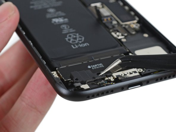 Image 1/3: Next out: the [https://www.ifixit.com/Teardown/iPhone+7+Plus+Teardown/67384#s136473|audio baffle|new_window=true] that thinks it's a headphone jack.