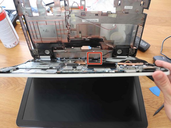 باز کردن لپ تاپ ایسوس