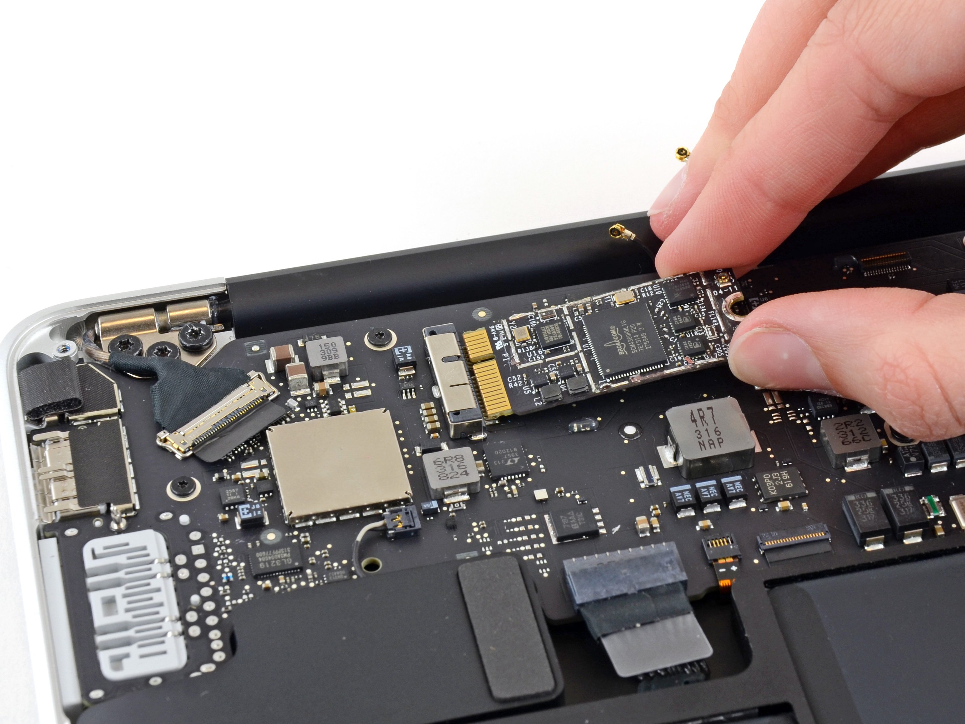 MacBook Air 13" Early 2014 AirPort/Bluetooth Card Replacement iFixit