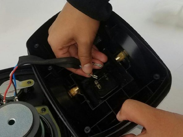 Yamaha NS‑AW190BL Damaged Wires Replacement - iFixit Repair Guide