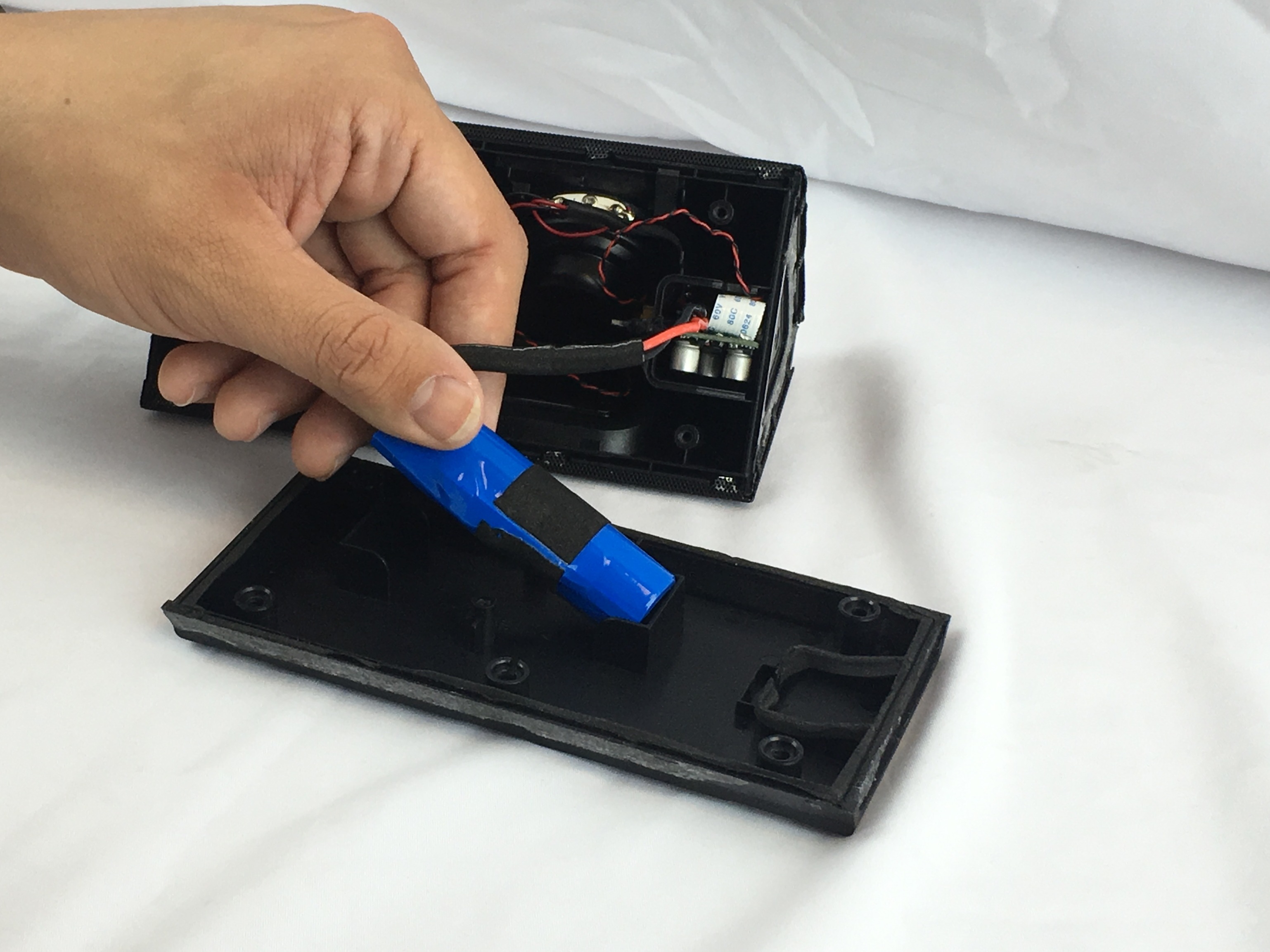 Cambridge SoundWorks OontZ Angle Plus Battery Replacement iFixit