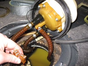 Pressure tank filling touareg