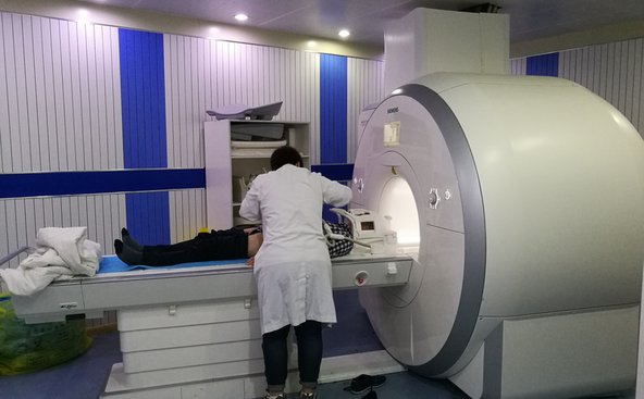 An MRI machine