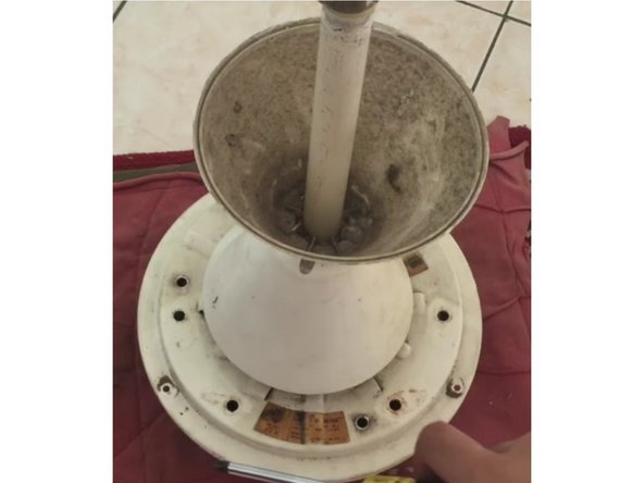 Replacing the ball bearing in Squeaky Ceiling Fan - iFixit Repair Guide