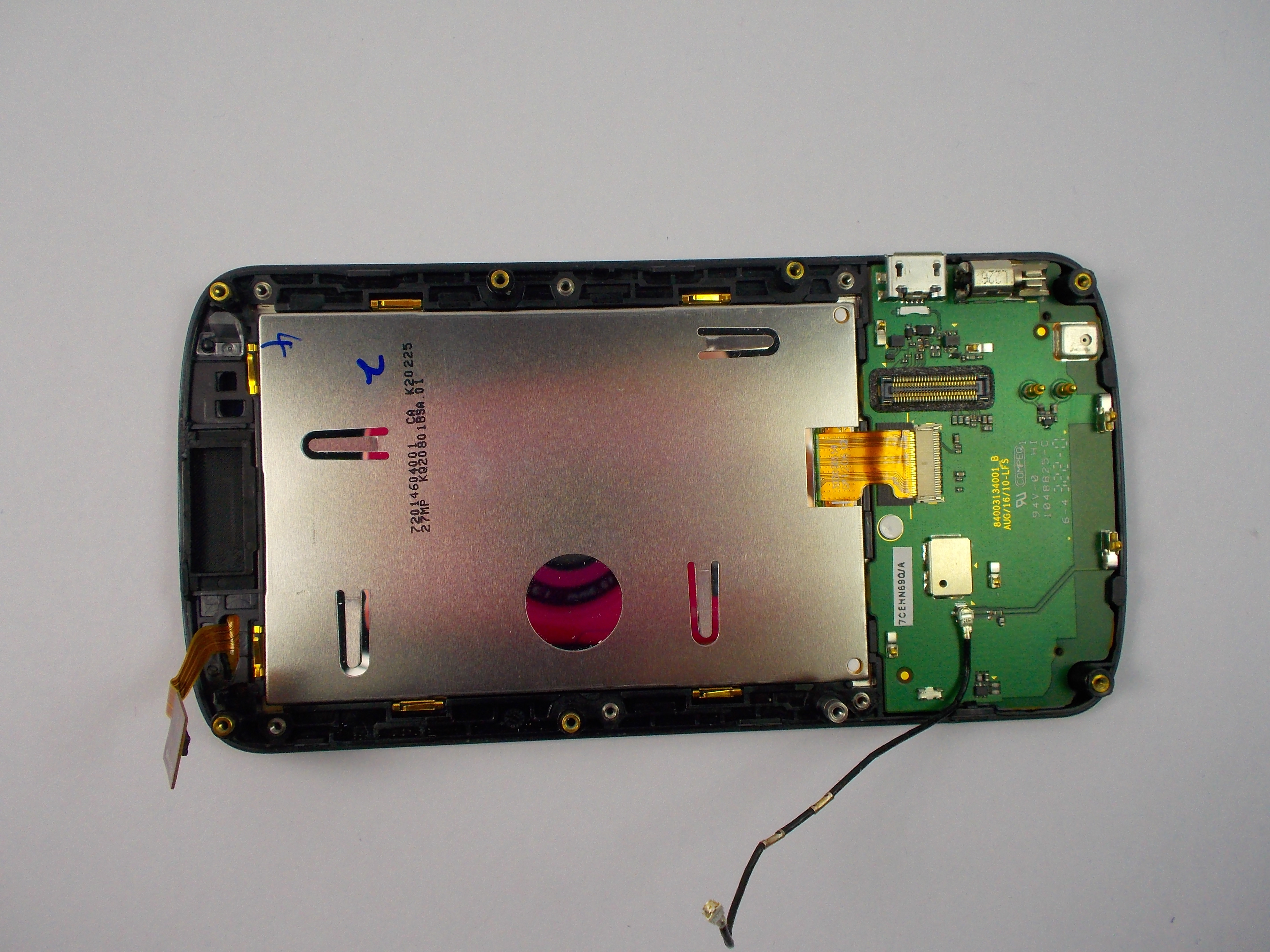 Motorola Droid Pro Screen Replacement iFixit Repair Guide