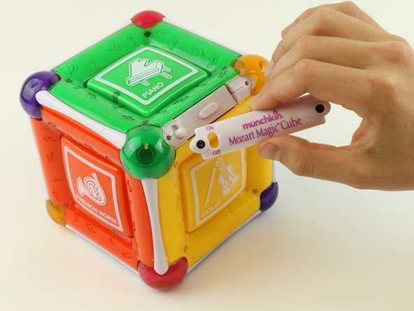 munchkin mozart magic cube