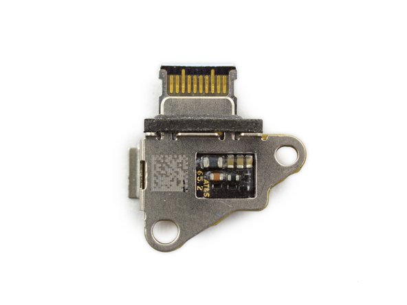 Image 3/3: Some critics have also argued that while the single USB-C port helps to maintain the MacBook's sleek profile, it could leave the new notebook open to some serious [http://www.theverge.com/2015/3/16/8226193/new-apple-macbook-usb-type-c-security-risk-badusb|security problems|new_window=true].