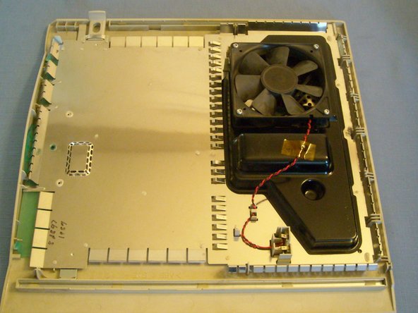 Image 3/3: And on the Back of the door is the fan.