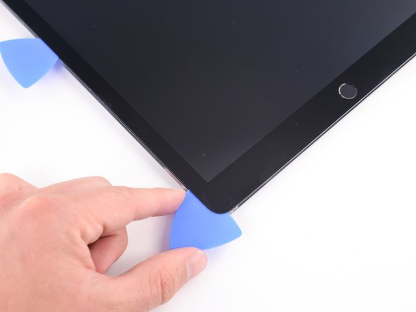 Remove the halberd spudger.