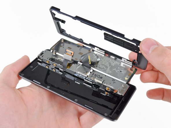 Motorola Droid 2 teardown