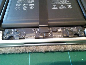 Solved Really Strange Trackpad And Keyboard Problem Macbook Pro Early 15 Macbook Pro 13 Retina Display Early 15 Ifixit