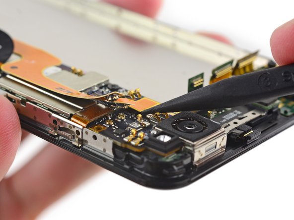 Opening the Amazon Fire Phone teardown