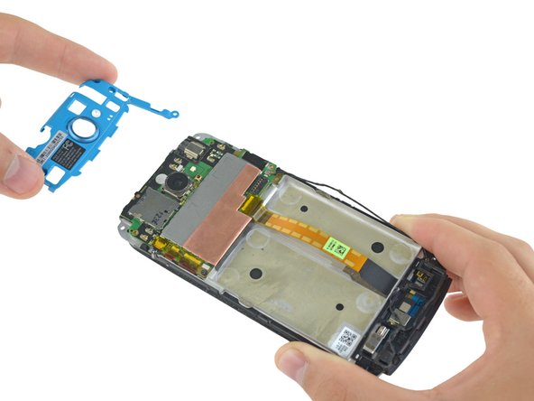 برداشتن کیس فیروزه‌ای