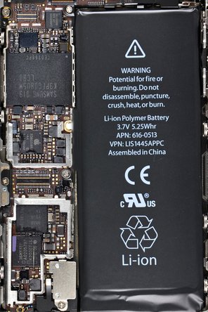 iPhone 4 internals wallpaper