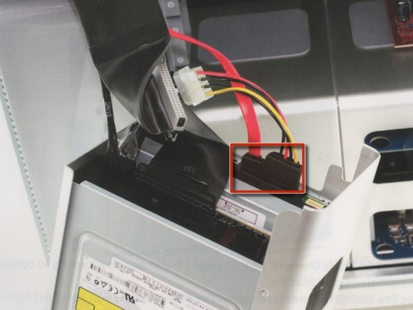Image 1/2: Note: Also connect the PATA and power cable to the other optical drive, if applicable.