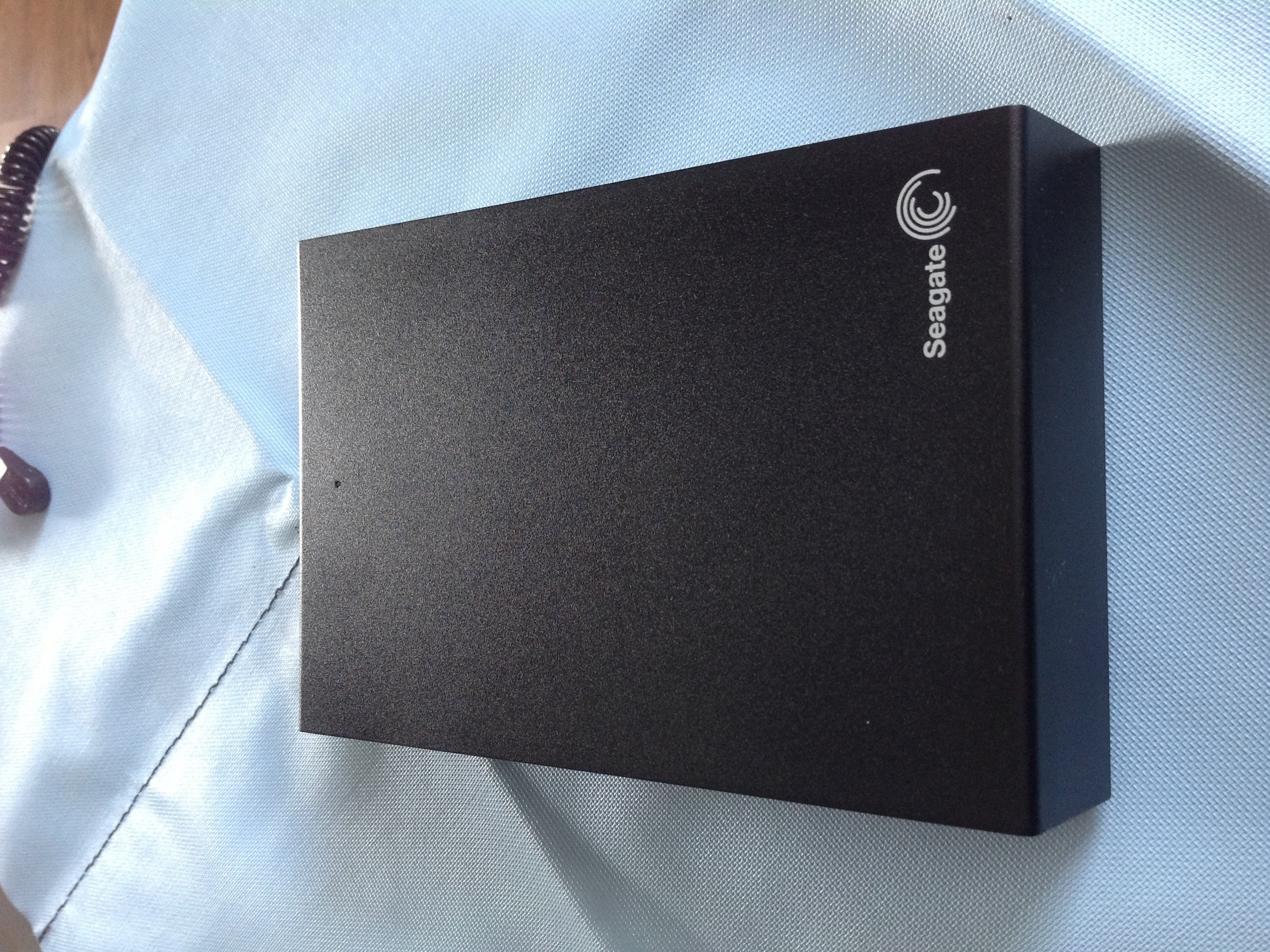 Seagate 3TB Expansion Desktop Drive Teardown iFixit