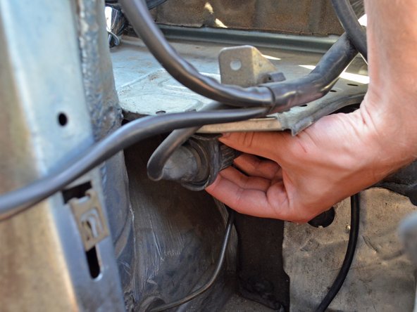 1984-1991 BMW 3 Series Oxygen Sensor Replacement (1984 ... 1986 bmw 318i wiring diagram 