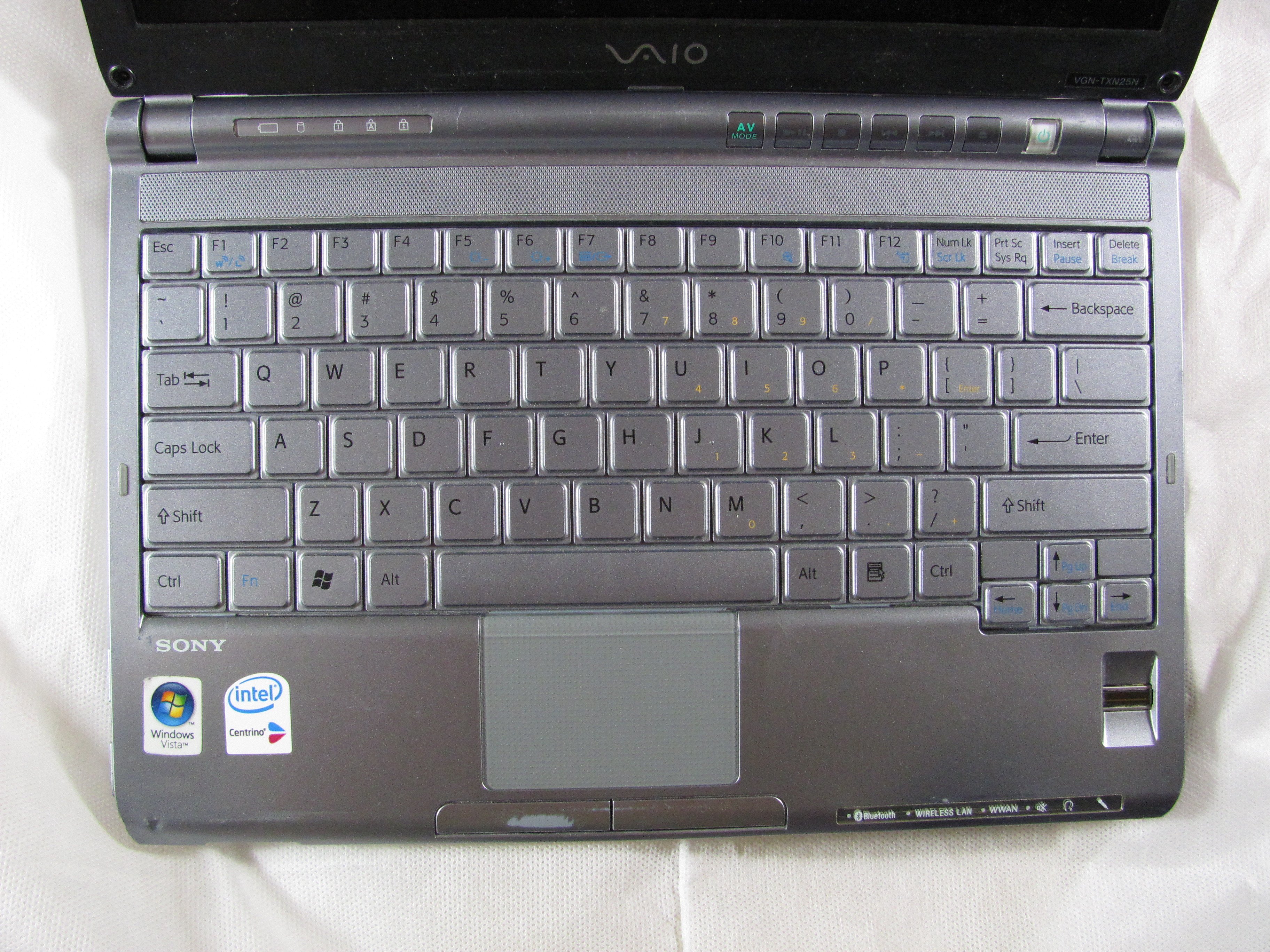 Sony Vaio PCG4K1L Keyboard Replacement iFixit Repair Guide