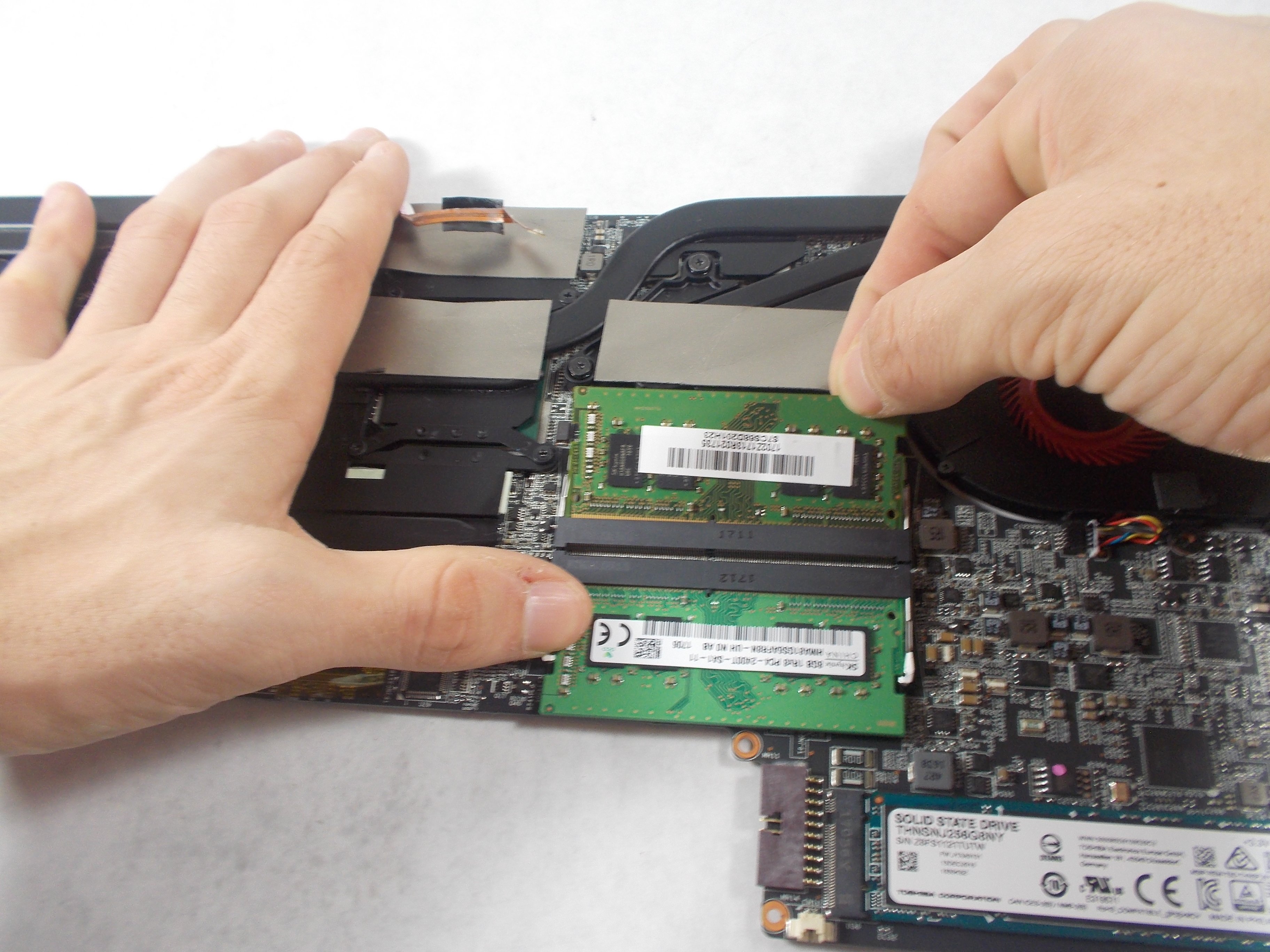 MSI GS63VR 7RF Stealth Pro RAM Replacement iFixit Repair Guide